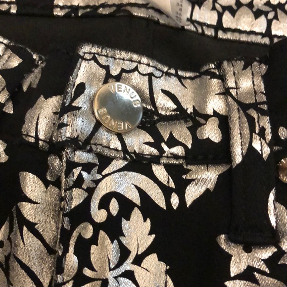 VENUS - NWOT - Metallic Print Skinny Jeans - Picture 9 of 10